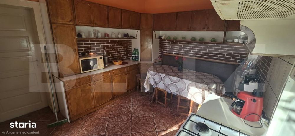 Casa de vanzare, 156 mp, teren 1622 mp, zona Baritiu