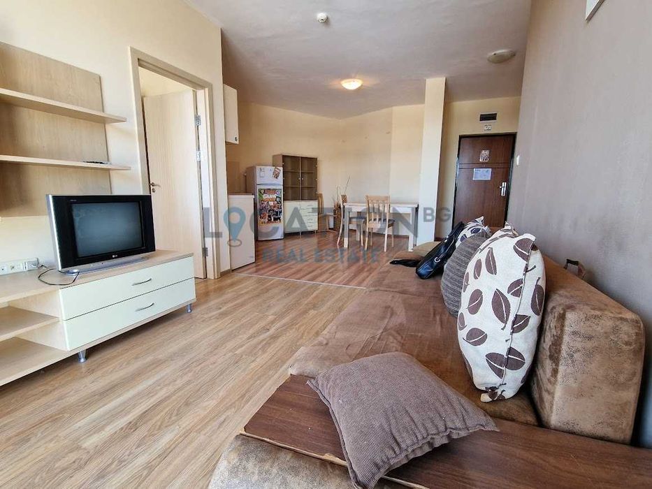 Продава се Двустаен апартамент в к.к. Златни пясъци - 63 кв.м за 1350 €/кв.м - Снимка #3