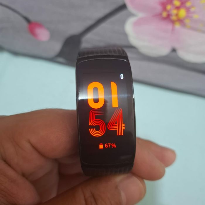 Gear fit 2 Pro, продам.