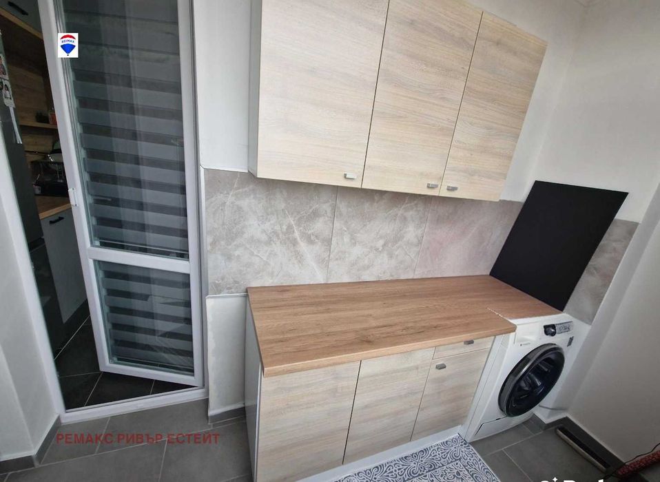 Тристаен апартамент за продажба кв. Дружба 2