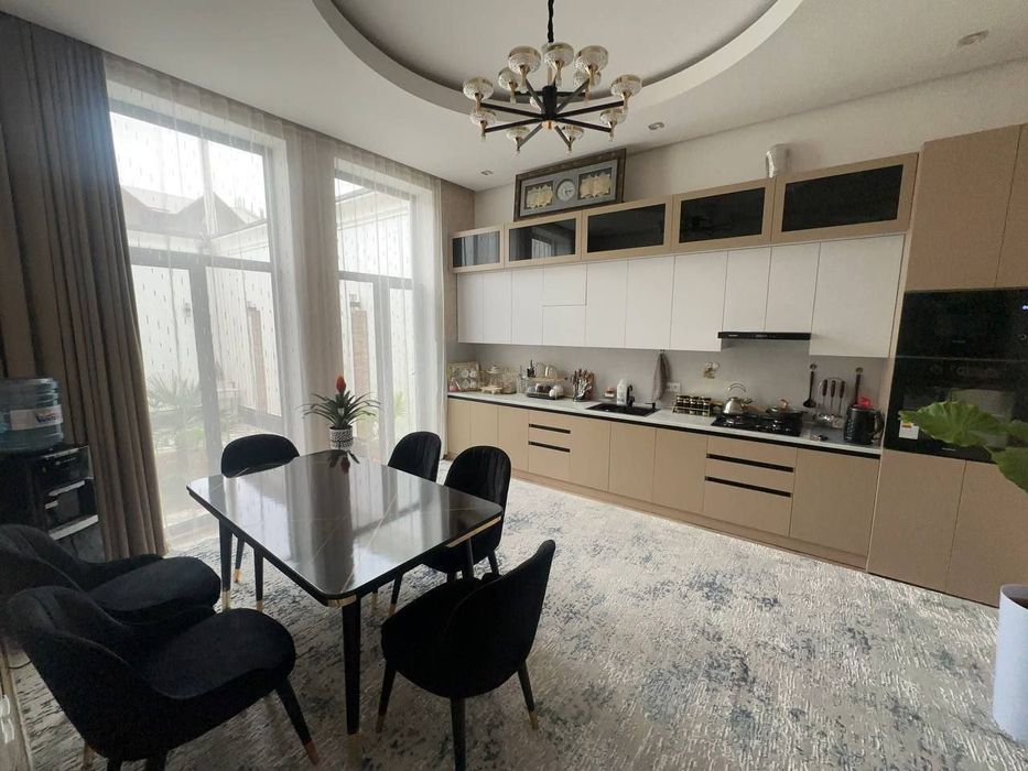 Срочно!!! Продается Уч Тепа район Урикзор бозор лагерь елитний махалла