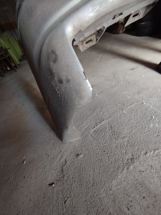 Продам бампер на БМВ