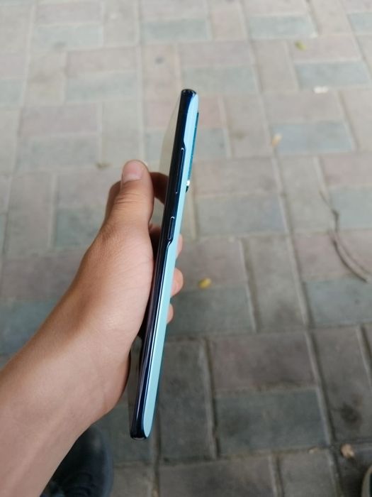 Обменяю Samsung s20 fe (128 Гб)