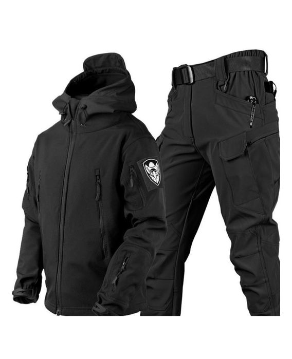 Новый костюм мужской