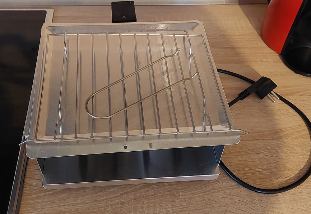 Парти грил 800w, тавичка за мазнина, инокс / Скара