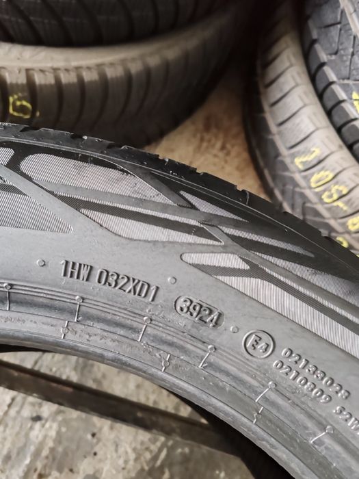 2 anvelope 235 50 19