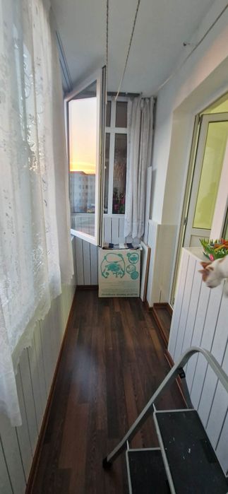 Vand apartament decomandat