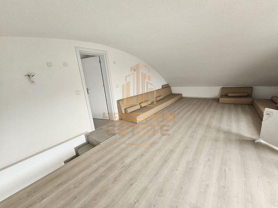 Продава се Многостаен апартамент в Варна, Виница - 300 кв.м за 834 €/кв.м - Снимка #9