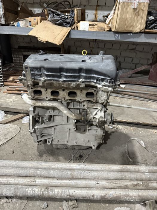 Двигатель  2.4 mitsubishi outlander