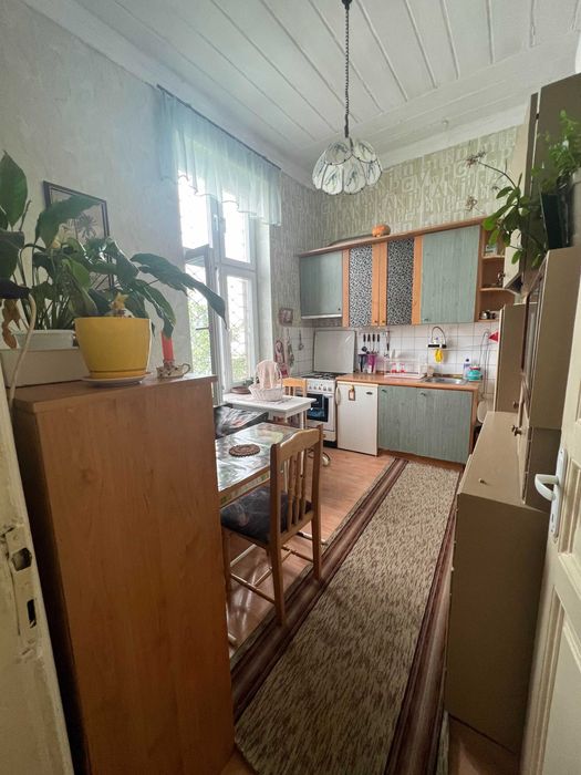 Дава се под наем Етаж от къща в Бургас, Възраждане - 100 кв.м за 250 € - Снимка #2