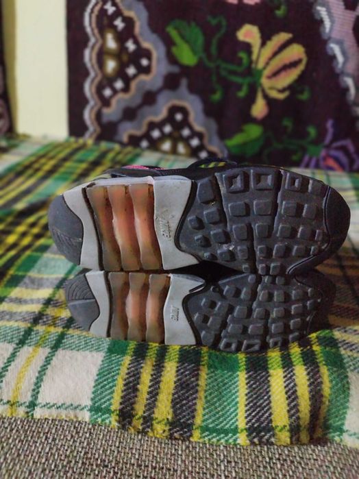 ghete basketball Nike air 180 size 45