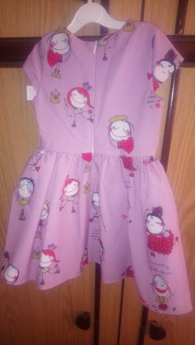 Рокля за госпожица на 92 размер