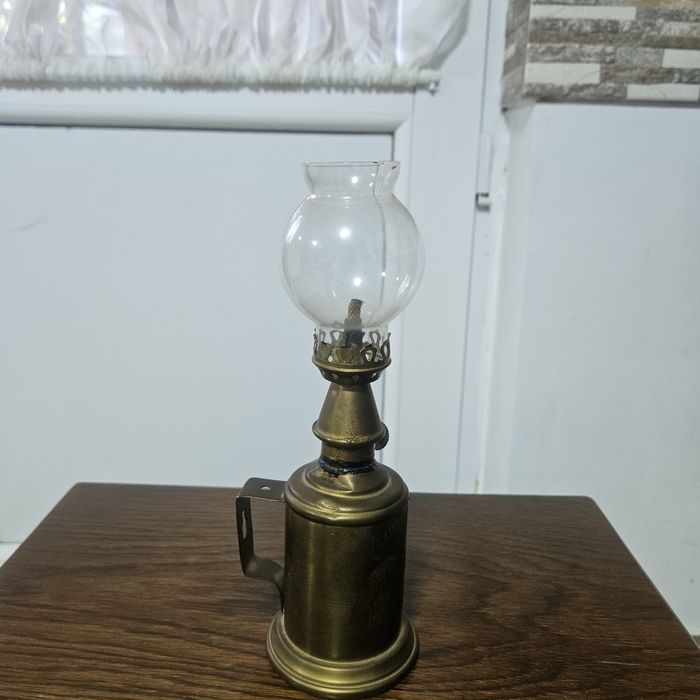 Lampă din alamă cu petrol Franța 1890-1920