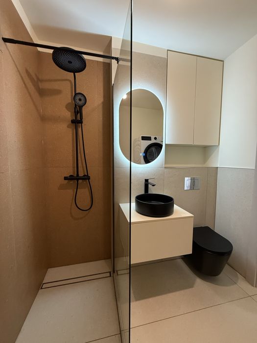 Vand apartament 3 camere Donath