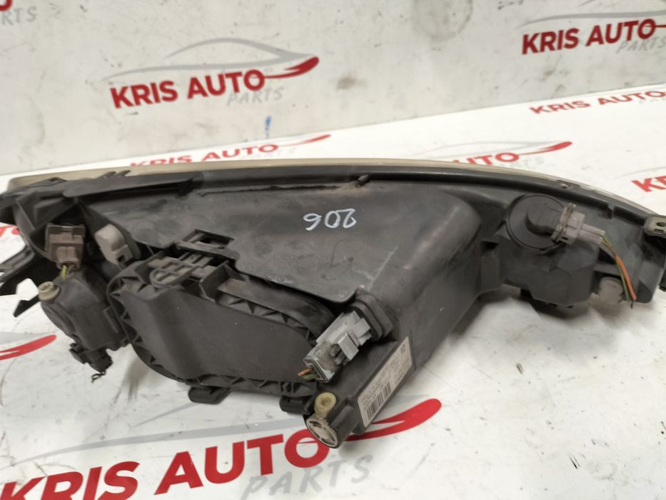 Ляв фар Peugeot 206 / Пежо 206 1999г.