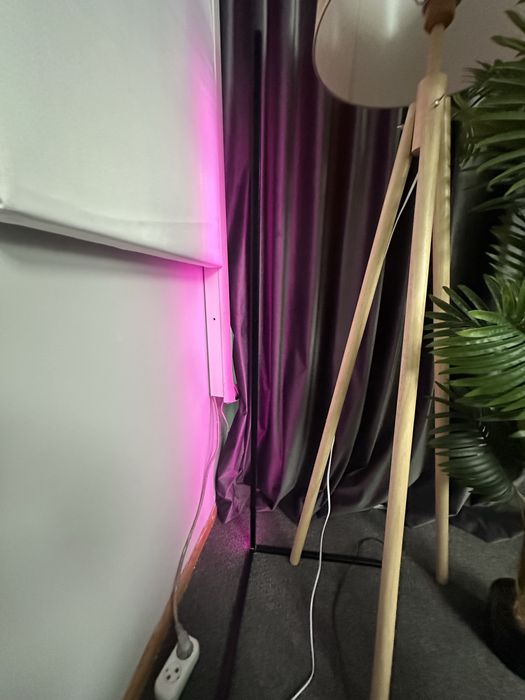 Лампа угловая RGB