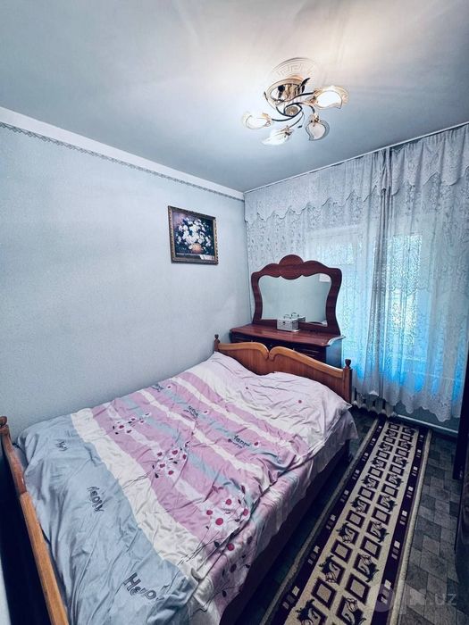 Ттз Ахмад Югнакий Продается квартира 4/3/5
