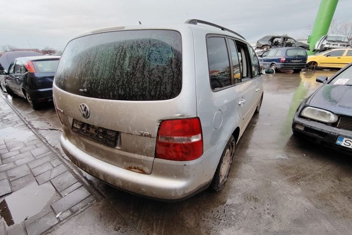 Compresor AC Volkswagen VW Touran 2004 1.9 TDI MT (100 hp)