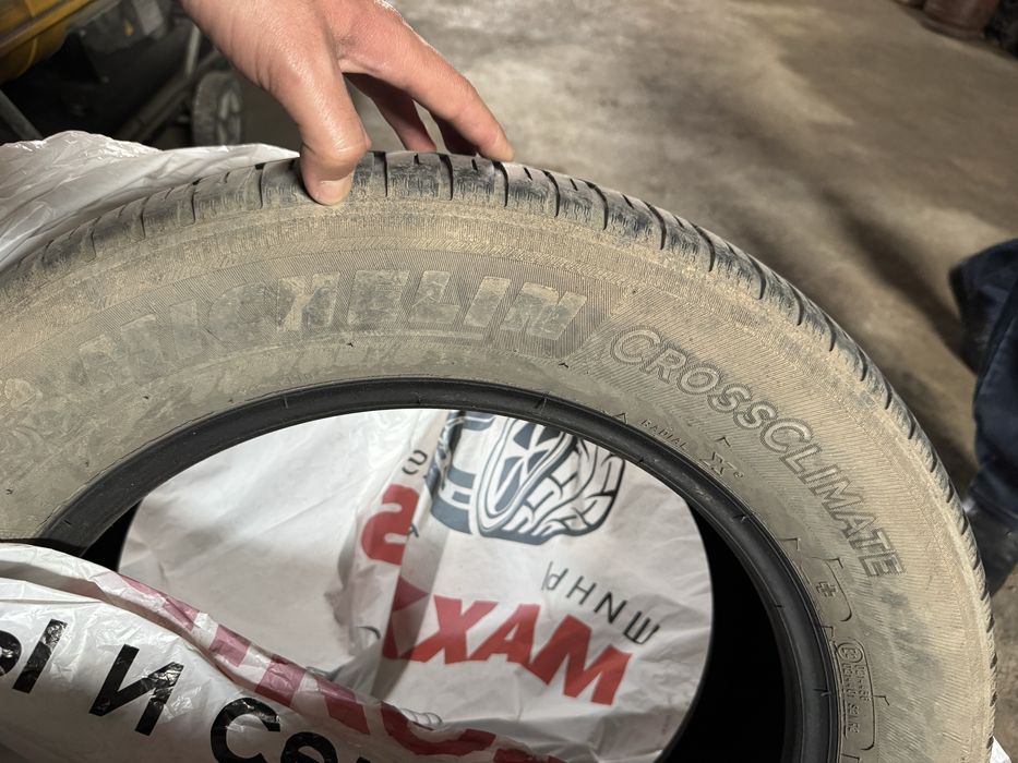 Продам 4 шины Michelin