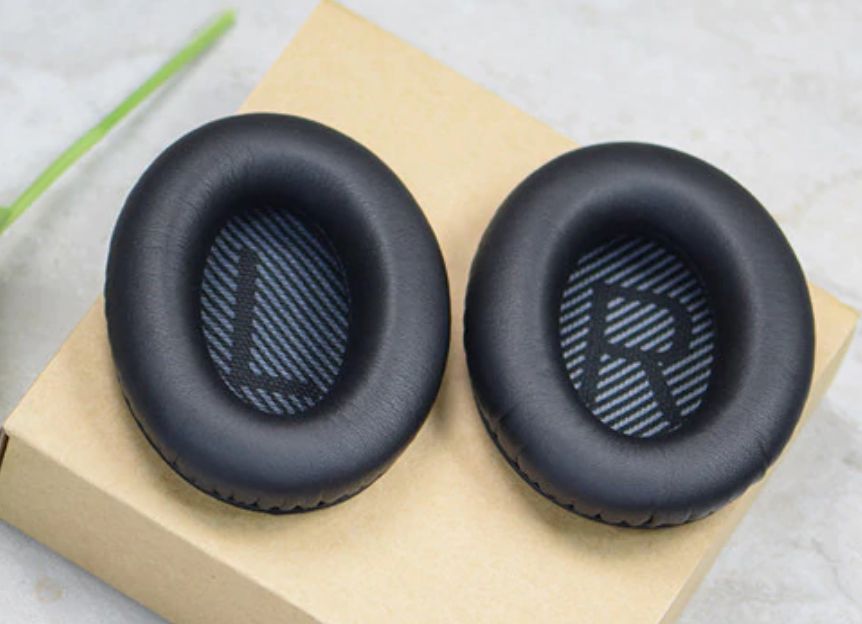 QC25 Cuscinetti Ricambio Cuscinetti Auricolari Di Ricambio WADEO Per Cuffie Bose - Set 2 Pezzi In Schiuma Memory Foam Con 4 Adesivi Cuffie Beats - Foto 3