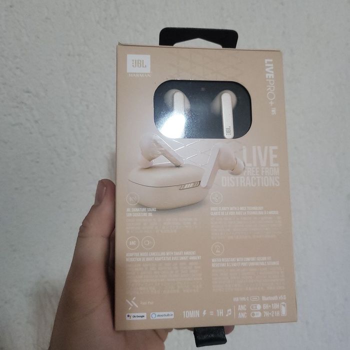 Jbl live pro plus tws , sigilate