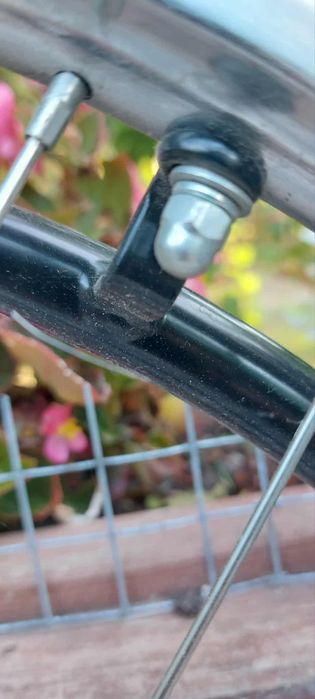 Продавам спици за инвалидна количка