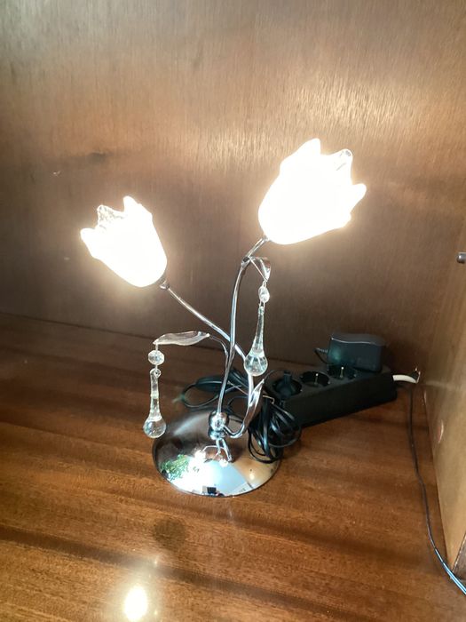 Настолен лампион, сгъваем нож