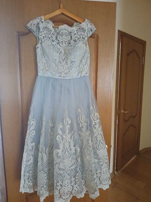 платье нарядное для выпускного,р.44-46