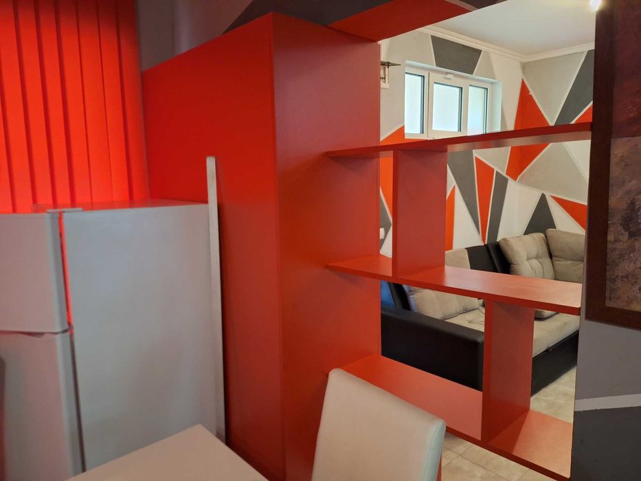 Нов двукрилен гардероб