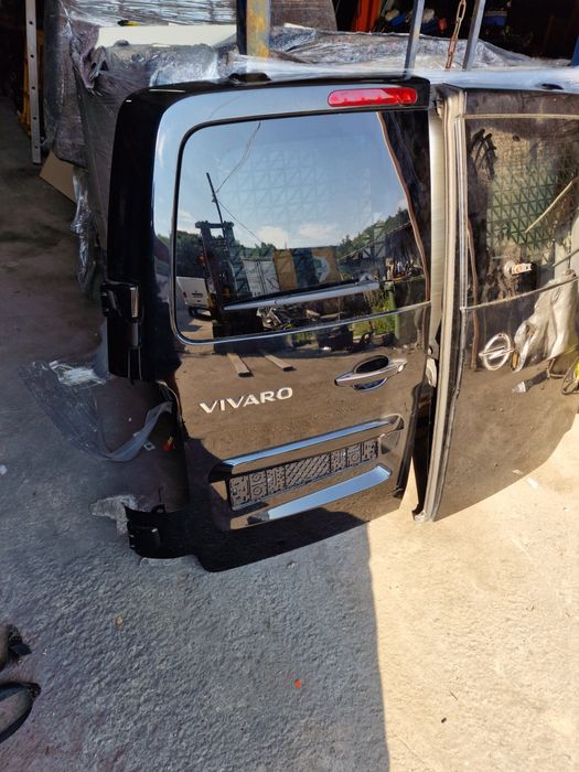 Usa usi spate stanga dreapta opel vivaro 2020 pe original
