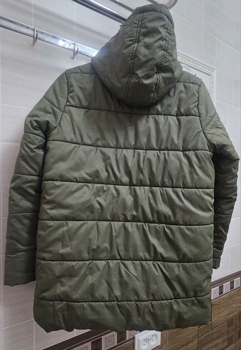 Куртка  в отличном состояний