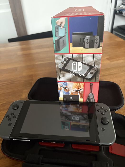 De vanzare Nintendo Switch