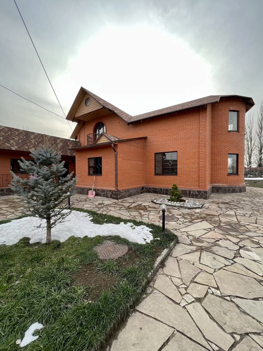 Коттедж для жилья