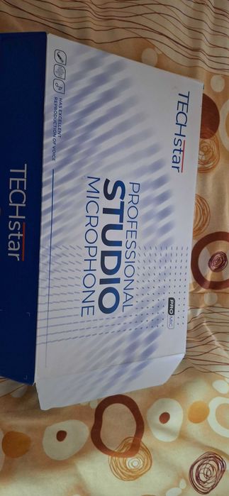 Microfon professional sau pentru streaming