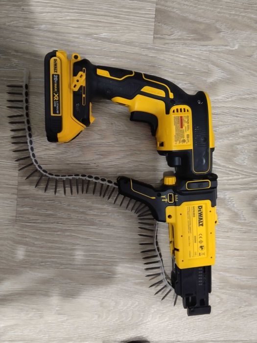 Шуруповёрт ленточный DeWalt