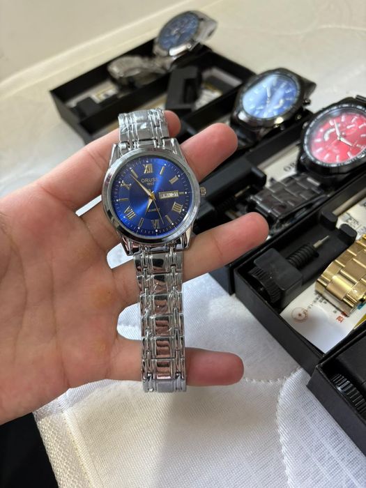 Продаються новые чесы