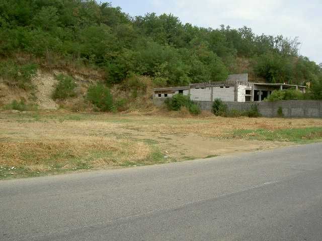 Vand teren intravilan parcelat