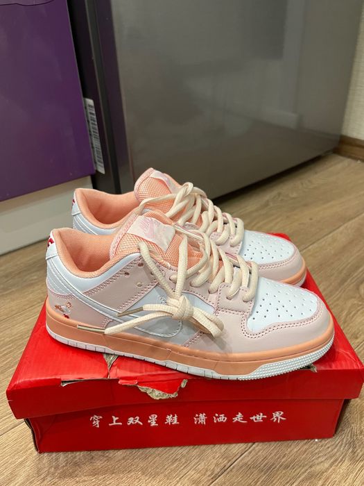 Продам женскую обувь