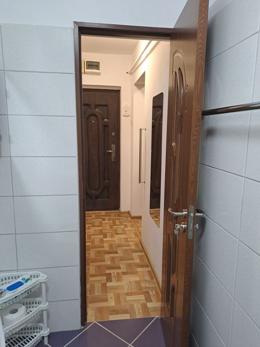 Apartament 2 camere, transformat in 3.