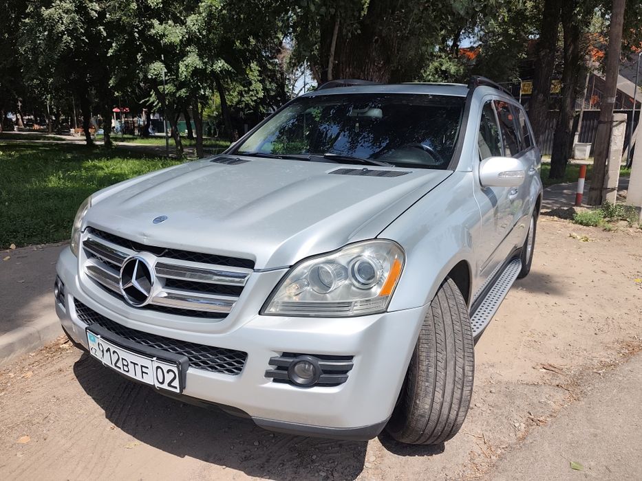 Mercedes Benz GL450