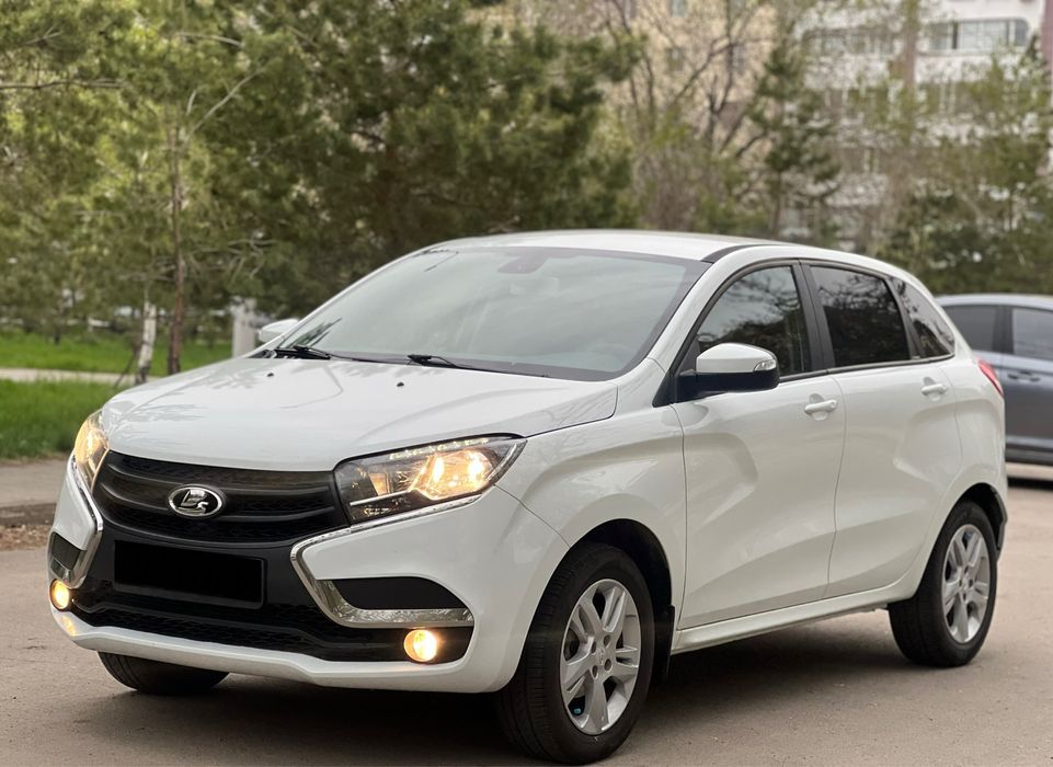 Продам Lada Xray в отличном состоянии