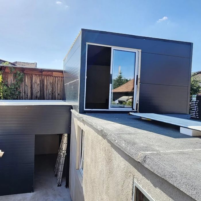 Panouri sandwich de perete si acoperis