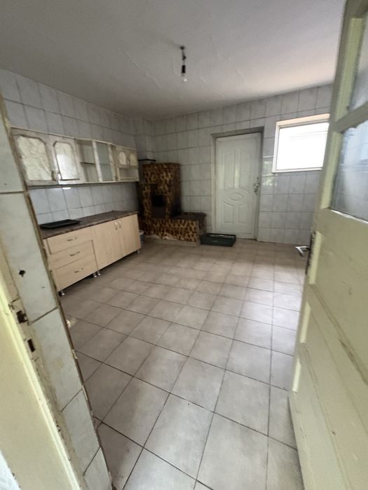 Inchiriez casă in Voluntari zona gheață