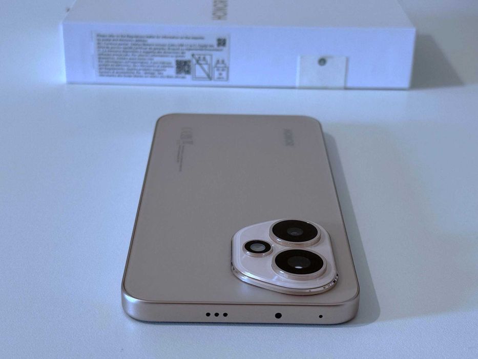 Бартер! Като НОВ! Honor 400 512/8GB Desert Gold (Златен) 36 Цикъла.