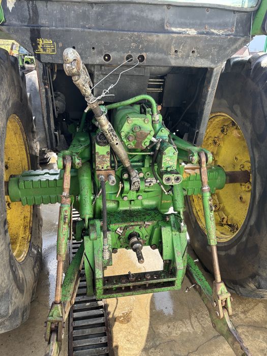 Tractor johnd deera 180 cp 4x4