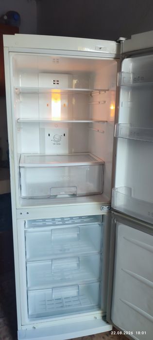 Холодильник LG no frost.