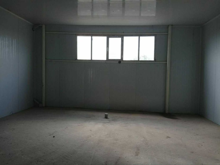 Продаётся производственный склад.