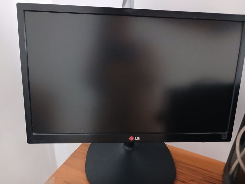 Монитор LG жаңа777