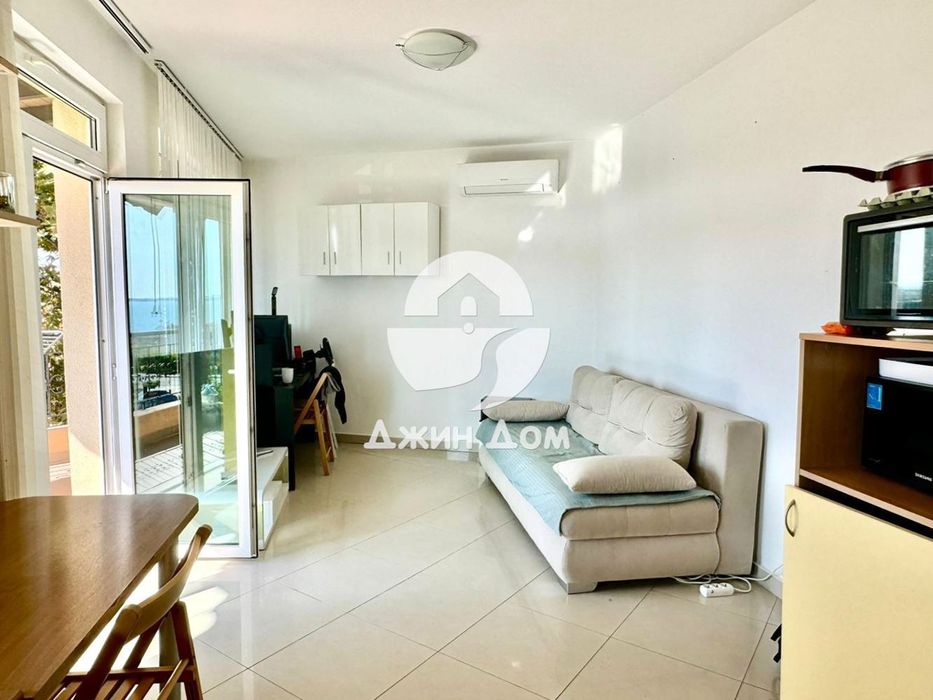 Продава се Двустаен апартамент в Свети Влас - 73 кв.м за 626 €/кв.м - Снимка #1