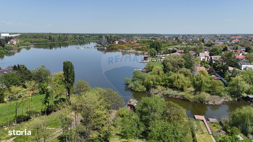 Proprietate unica, vila si 8000 mp pe malul lacului Snagov
